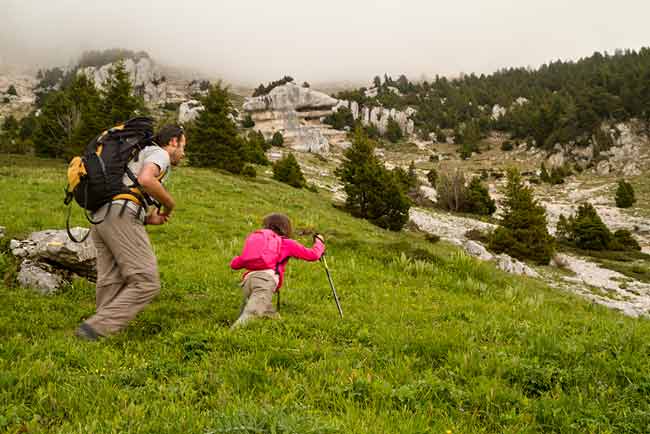 -randonneur-enfant-Chartreuse-Alpes