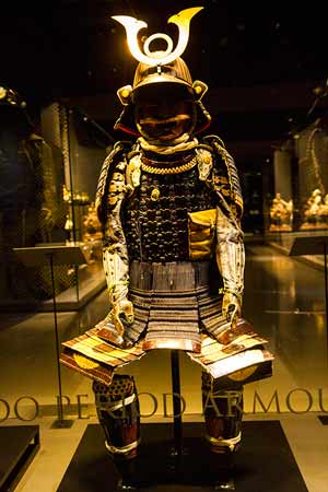 lisbonne avec enfants en famille musée-de-l'Orient-costume-samouraï