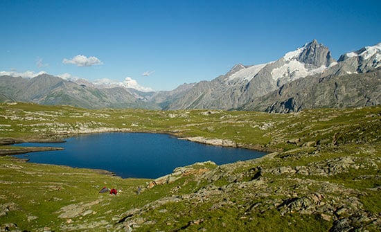meije-et-lac-noir-sur-plateau-emparis-oisans-alpes
