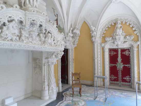interieur-palais-de-la-regaleira-sintra-au portugal