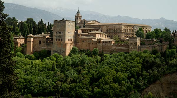 vue sur alhambra depuis grenade