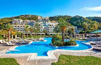 hotel-luxe-grece-avec-piscine