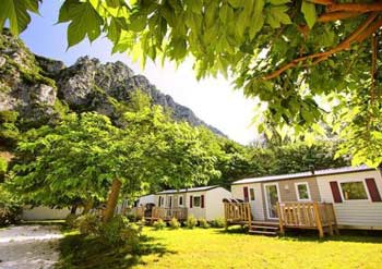camping-famille-pyrenees