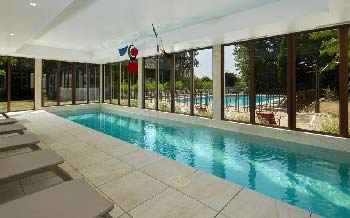 hotel-famille-beaune-avec-piscine